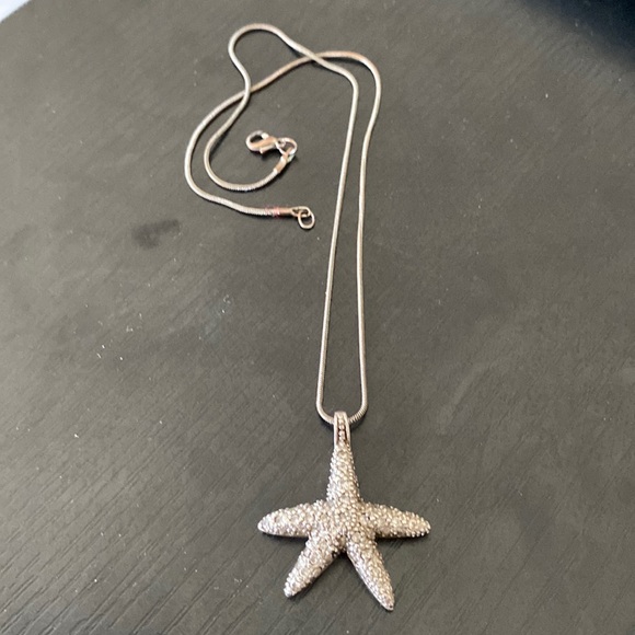 Starfish Necklace - Picture 2 of 2